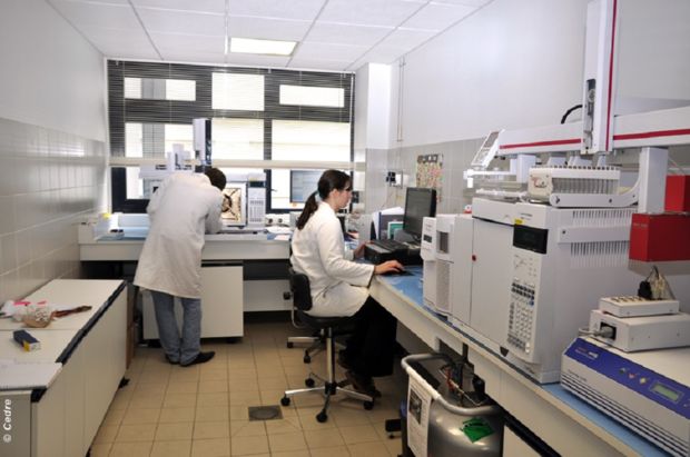 Laboratoire d'analyse/Médicament - Sterilav